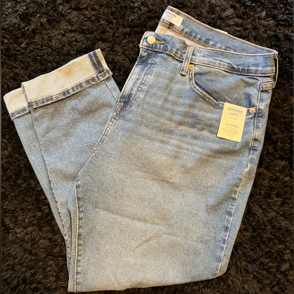 Denizen from Levi Boyfriend Jeans